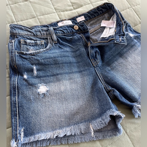 KanCan ESTILO Signature Ultra High Rise Denim Jean Shorts Size Medium - Picture 2 of 13